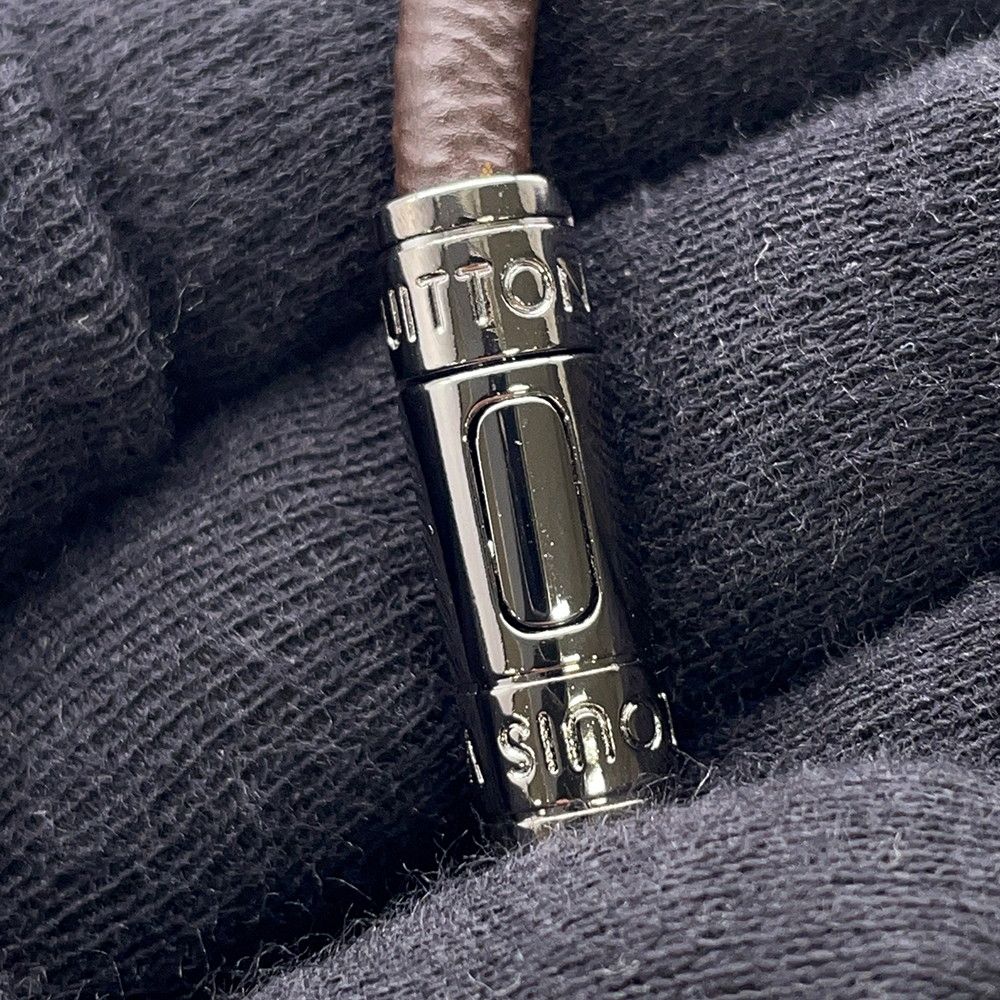 Louis Vuitton Bracelet Hang It Mascot — view 7