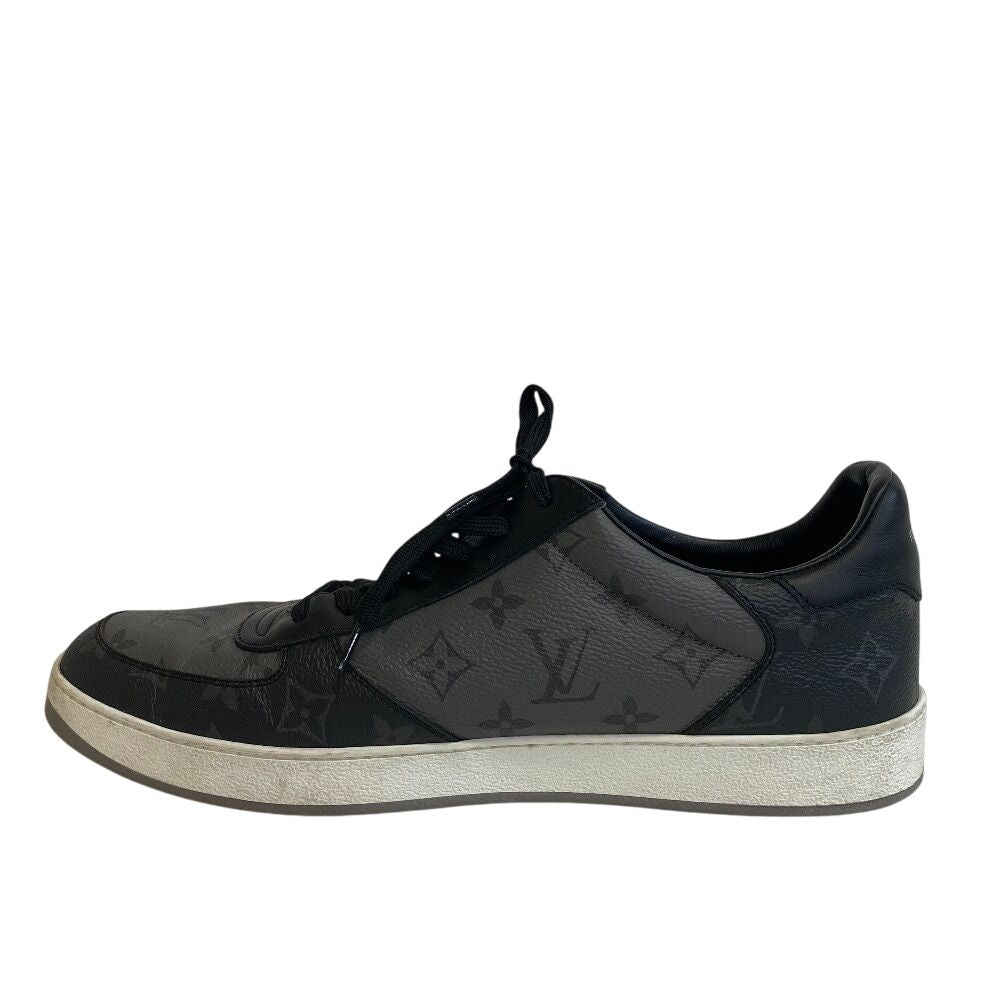 Louis Vuitton Rivoli Line Sneakers — view 2