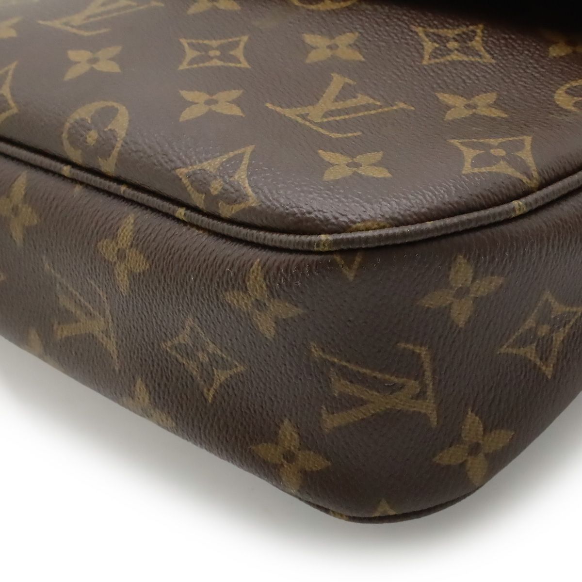 Louis Vuitton Monogram Mabillon Shoulder Bag — view 3
