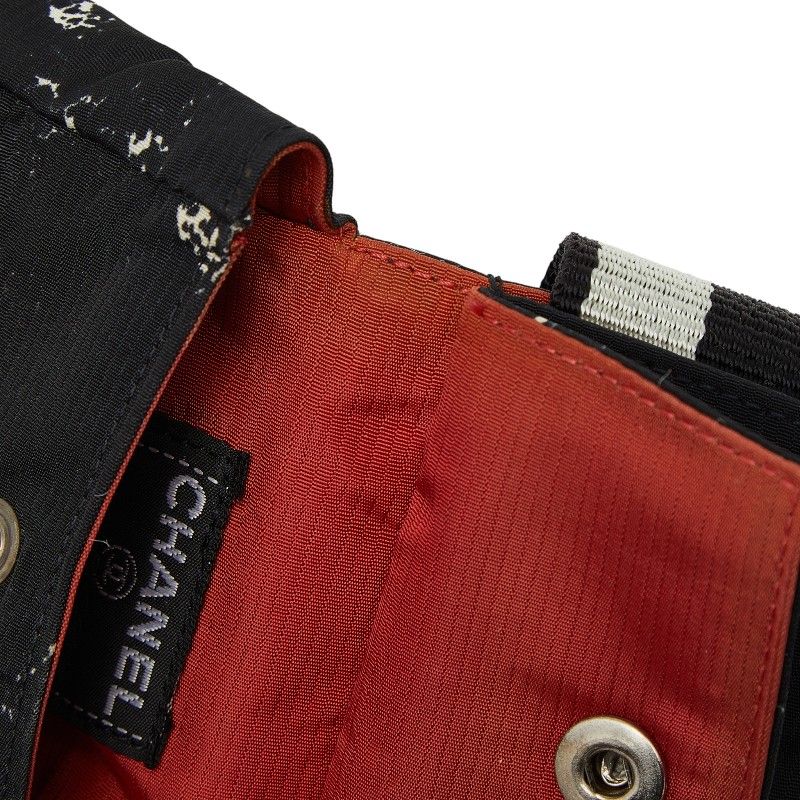 Chanel Travel Line Belt Bag Black — view 6