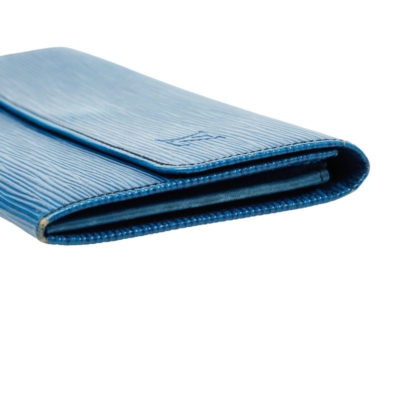 Louis Vuitton Epi Pochette Porte Monet Cles Toledo Blue Leather — view 4