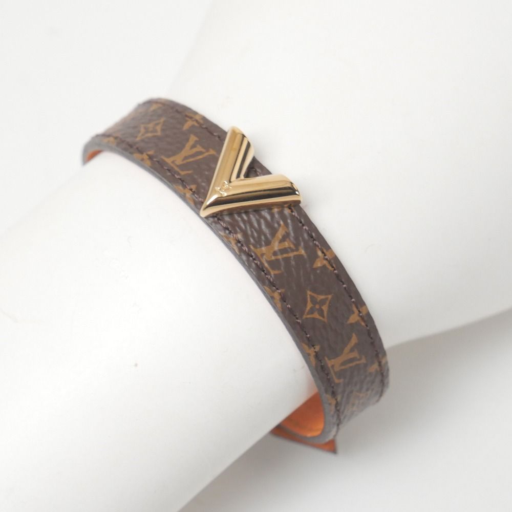 Louis Vuitton Essential Bracelet 17 Monogram Signature Calf Leather — view 2