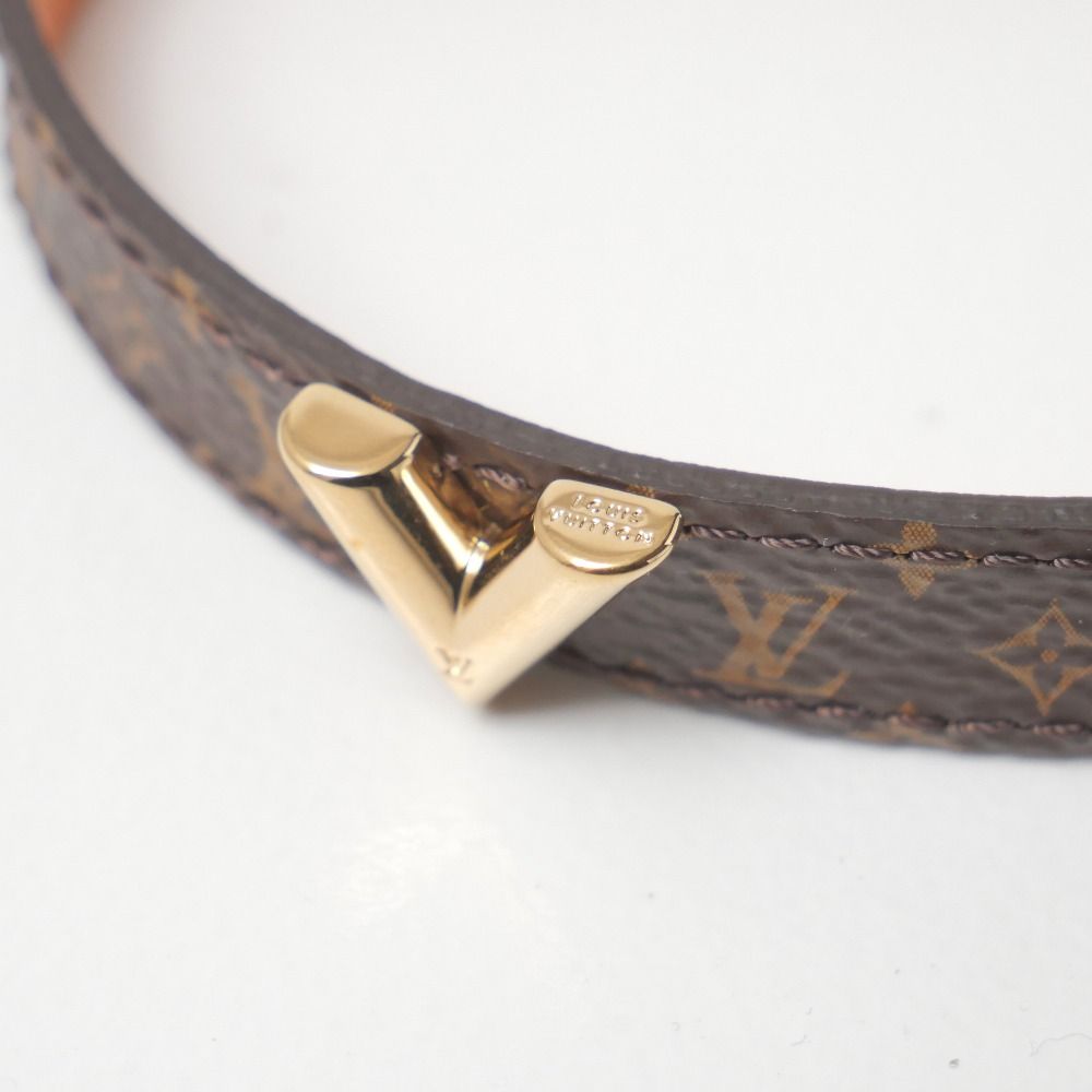 Louis Vuitton Essential Bracelet 17 Monogram Signature Calf Leather — view 4