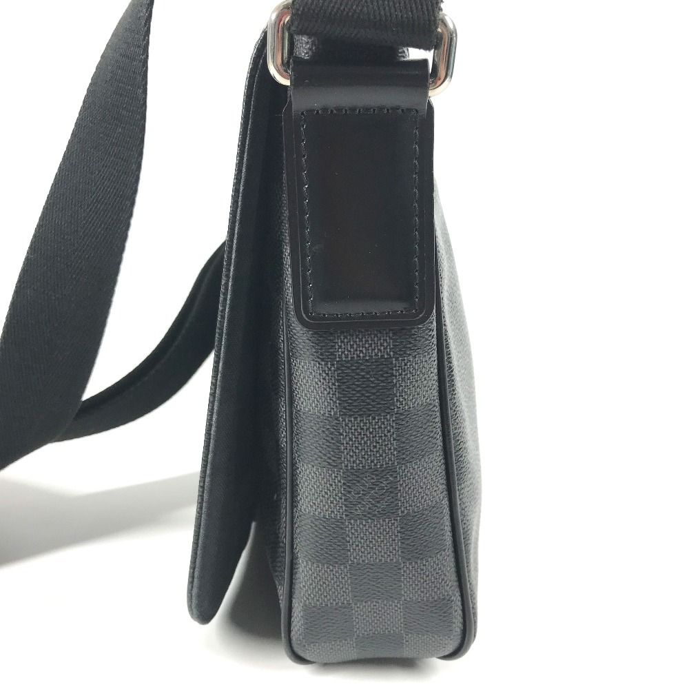 Louis Vuitton Shoulder Bag District PM Damier Graphite — view 3