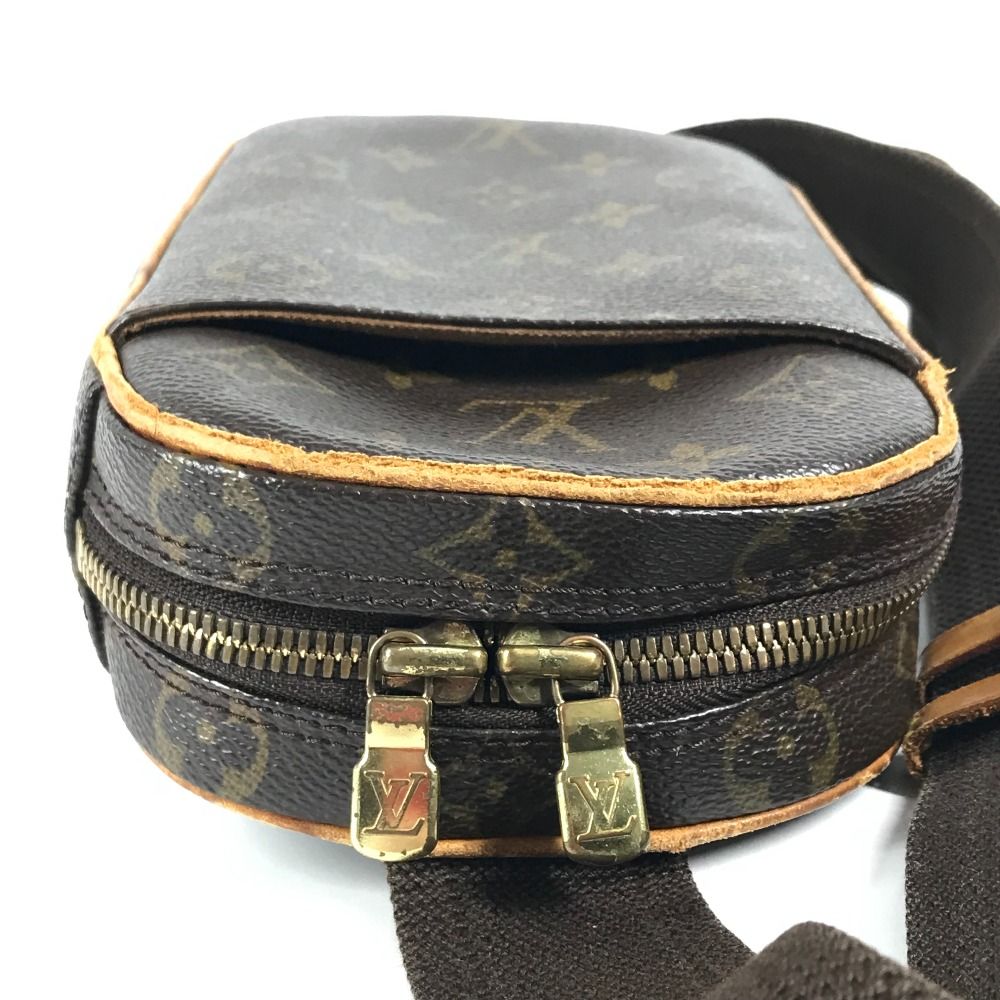 Louis Vuitton Belt Bag Pochette Gange Monogram Canvas — view 6