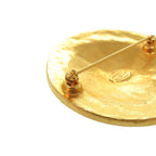 Chanel Vintage CC Logo Metal Gold Brooch — view 8