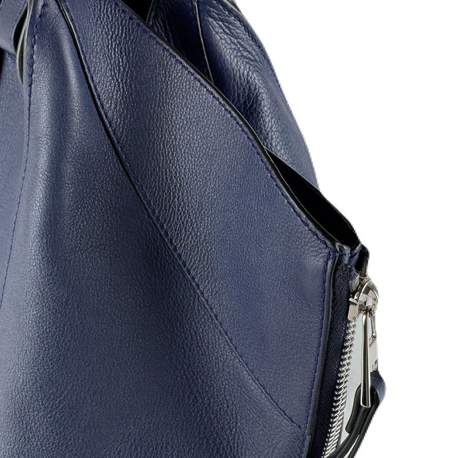 Loewe Shoulder Bag Hammock — view 7