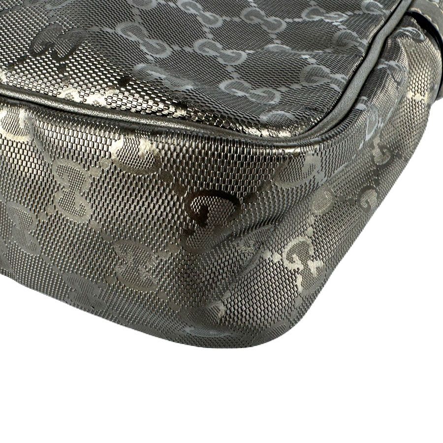 Gucci Crossbody Shoulder Bag GG Supreme — view 9