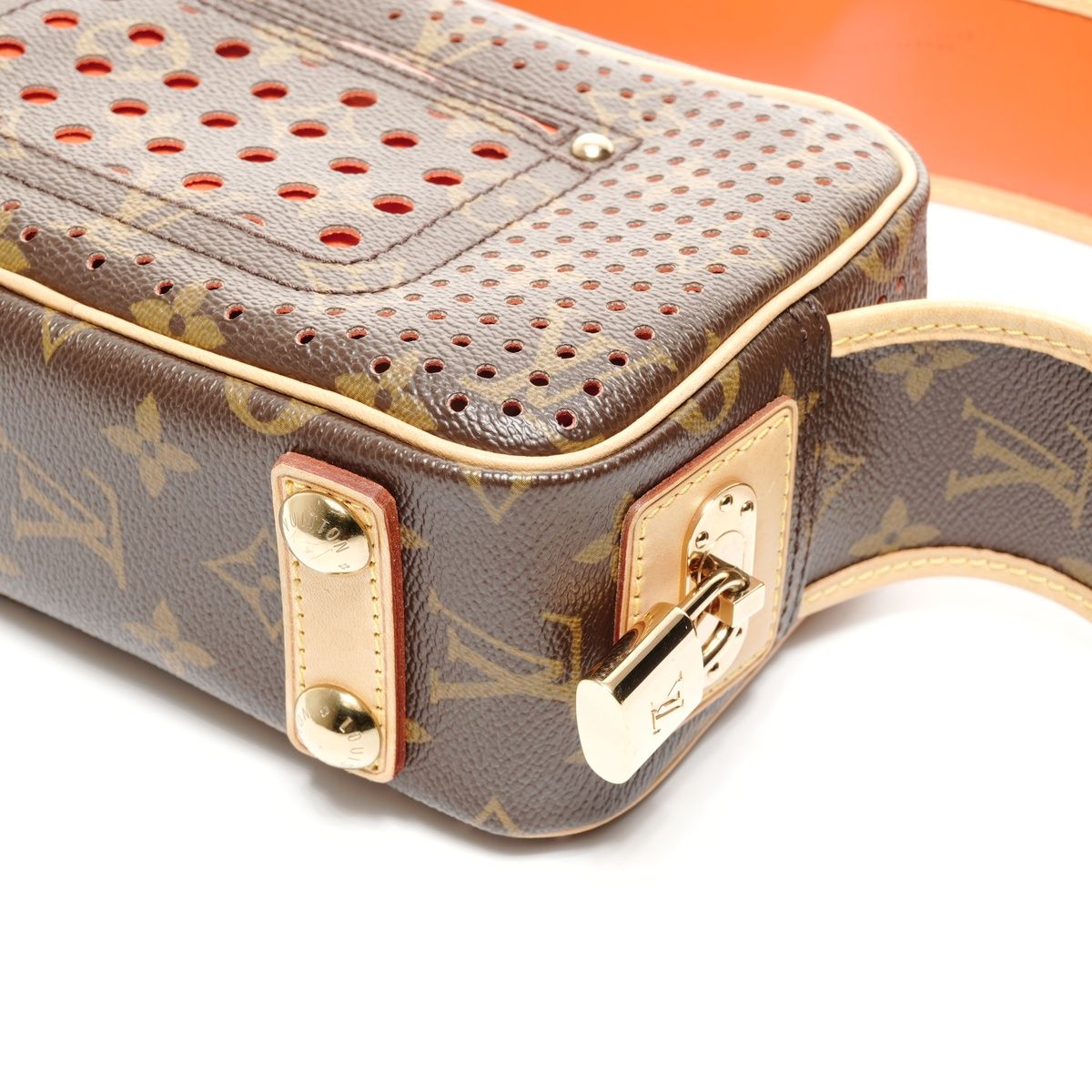 Louis Vuitton Shoulder Bag Monogram Perfo Mini — view 6