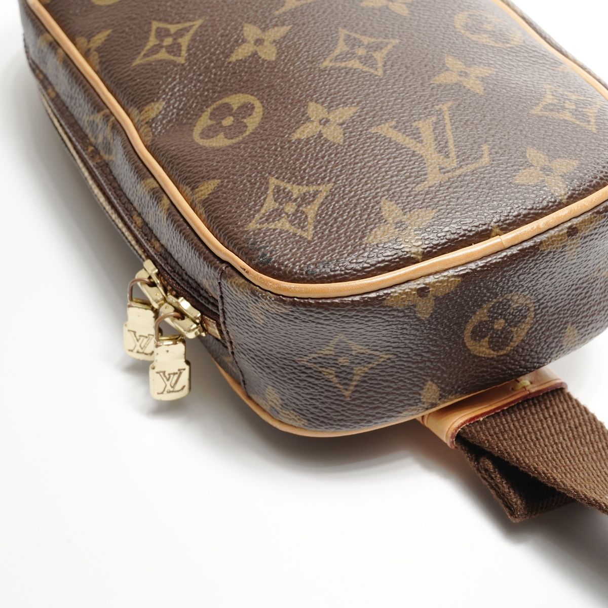 Louis Vuitton Shoulder Bag Monogram Pochette Gange — view 6