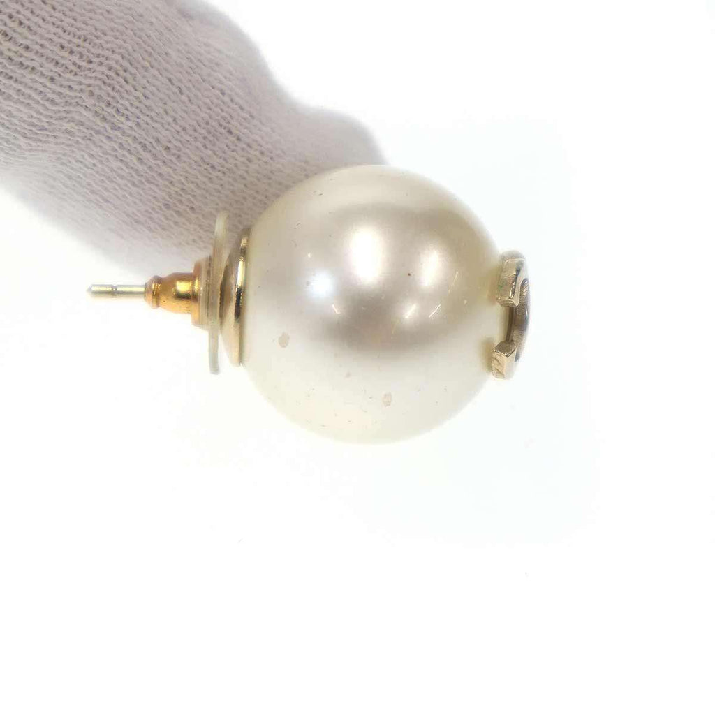 Chanel CC Logo Faux Big Pearl Earrings White — view 2