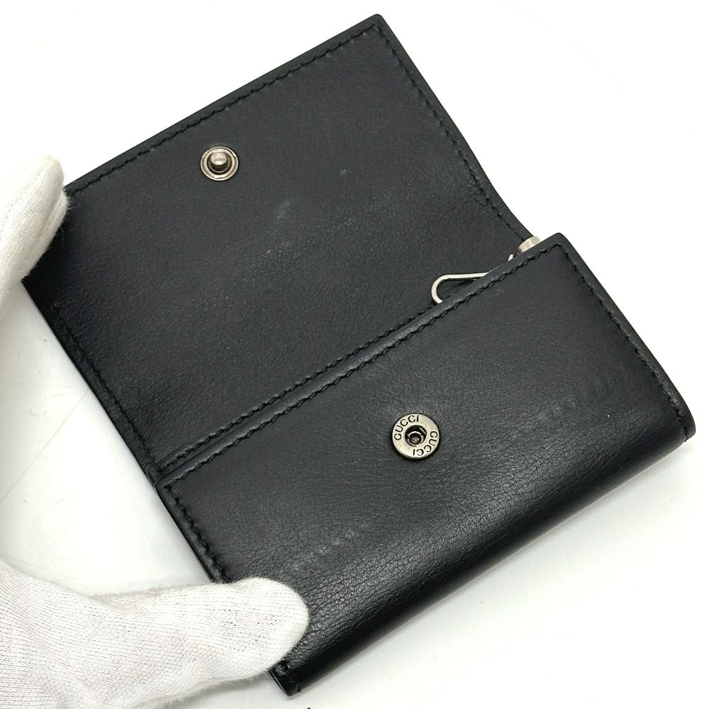 Gucci Key Case Embossed Logo Leather Black — view 5
