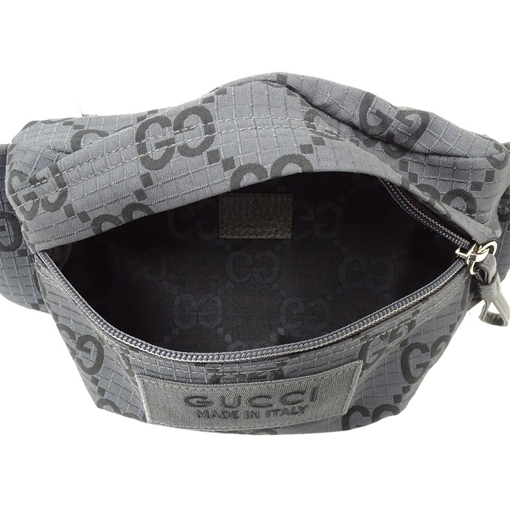 Gucci Belt Bag Nylon Black Going Out — view 6