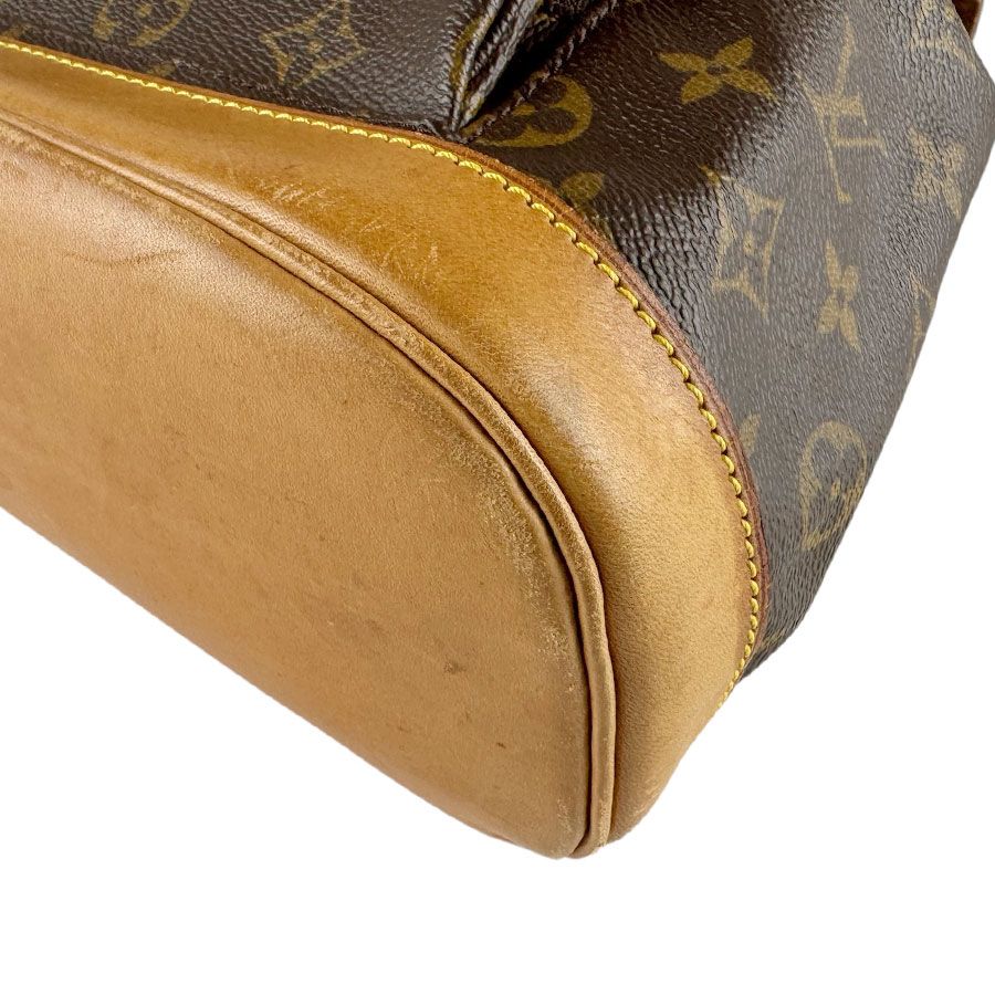 Louis Vuitton Backpack Montsouris MM — view 9