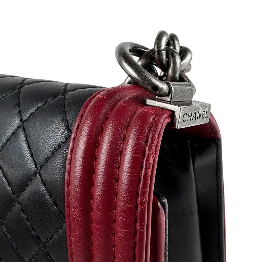 Chanel Shoulder Bag Boy — view 7