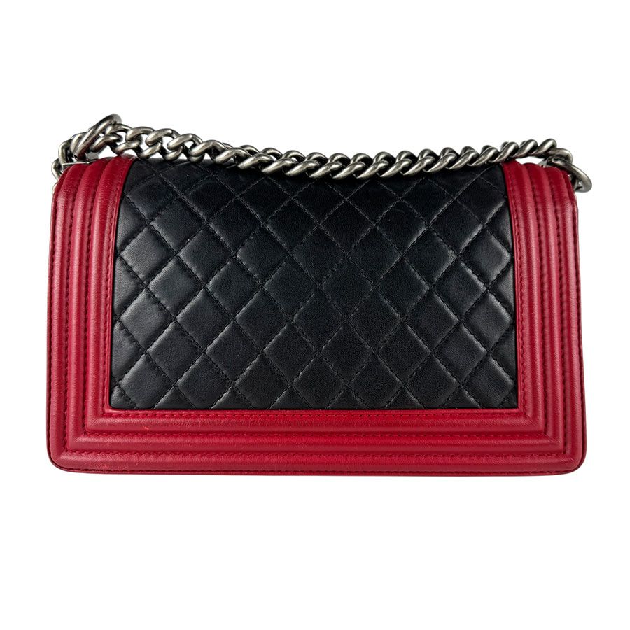 Chanel Shoulder Bag Boy — view 3