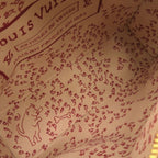 Louis Vuitton Meow Gram Side Trunk GM — view 3