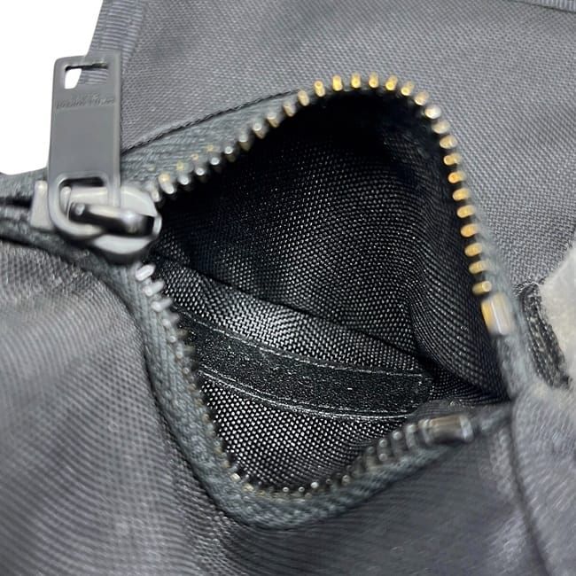 Saint Laurent Trifold Wallet Black — view 5