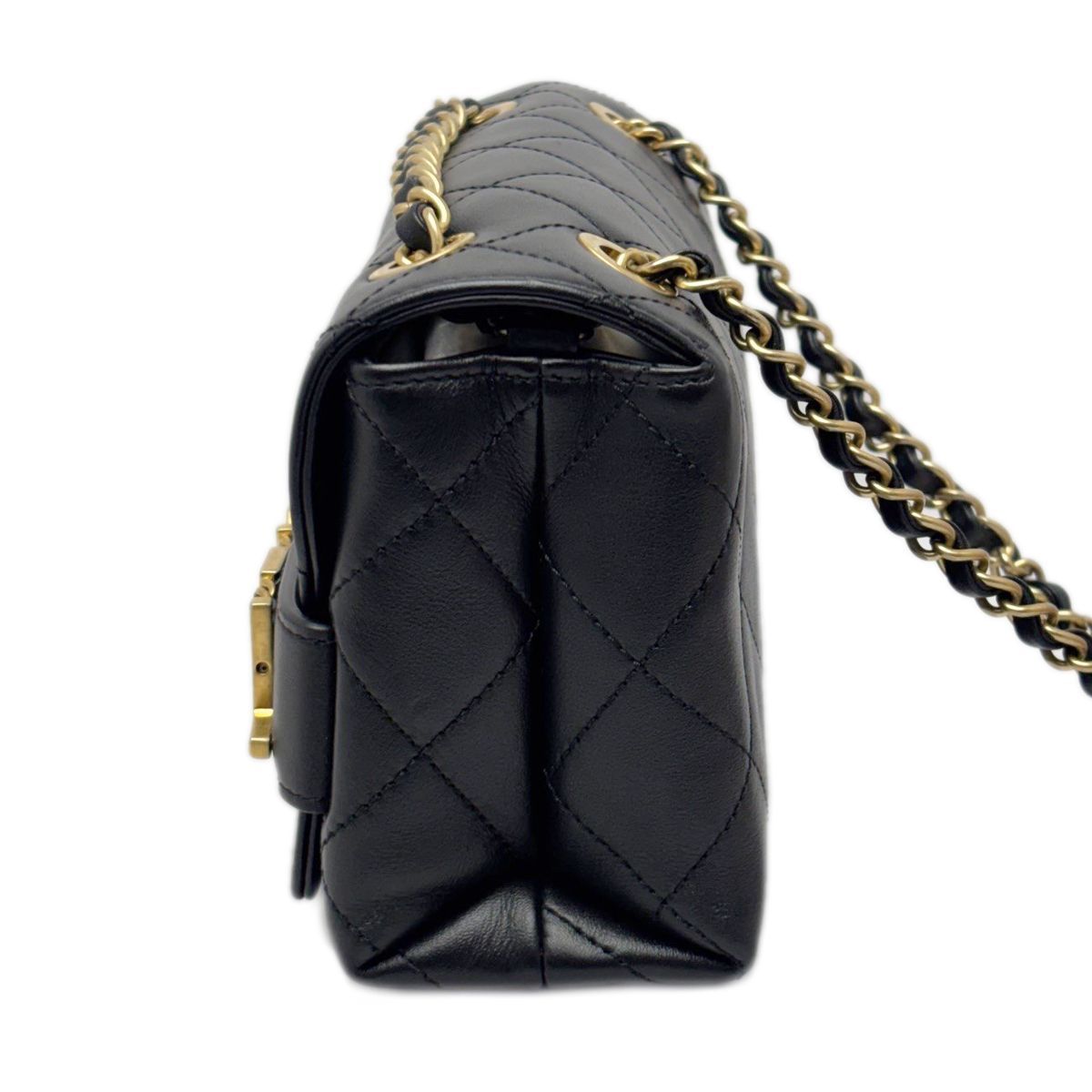 Chanel Shoulder Bag Quilted Logo Chain Black Gold Lambskin — view 4