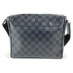 Louis Vuitton Shoulder Bag District PM NM Damier Graphite Canvas Black — view 2