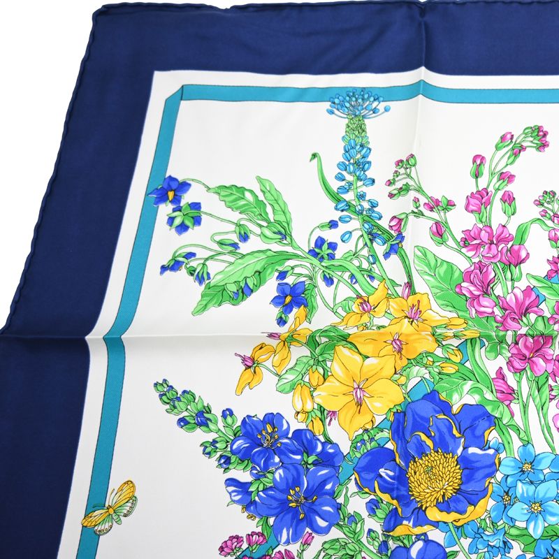 Dior Scarf Silk White — view 3