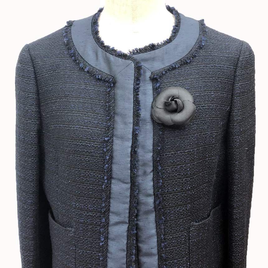 Chanel Camellia Corsage Brooch Flower Black — view 2