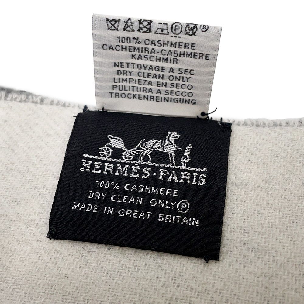 Hermes Scarf Double Face Green Flannel Cote D'ivoire Shawl — view 6
