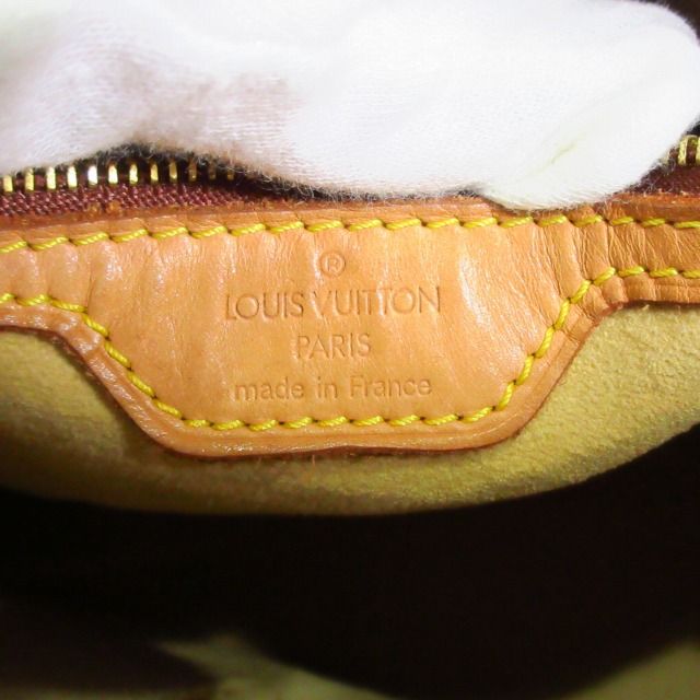 Louis Vuitton Looping GM Shoulder Bag Monogram — view 9