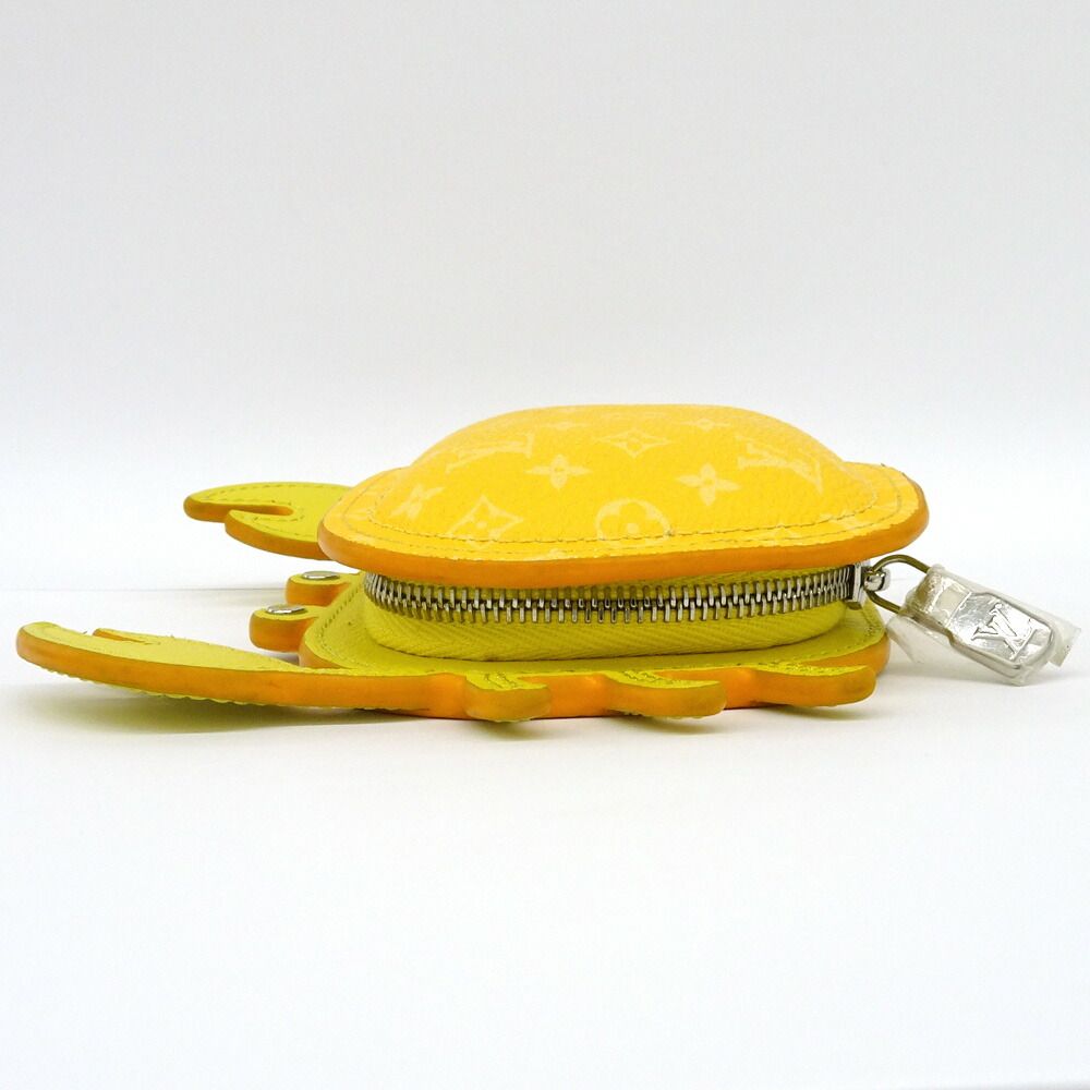 Louis Vuitton Charm Coin Case Club Crab Monogram Leather — view 6