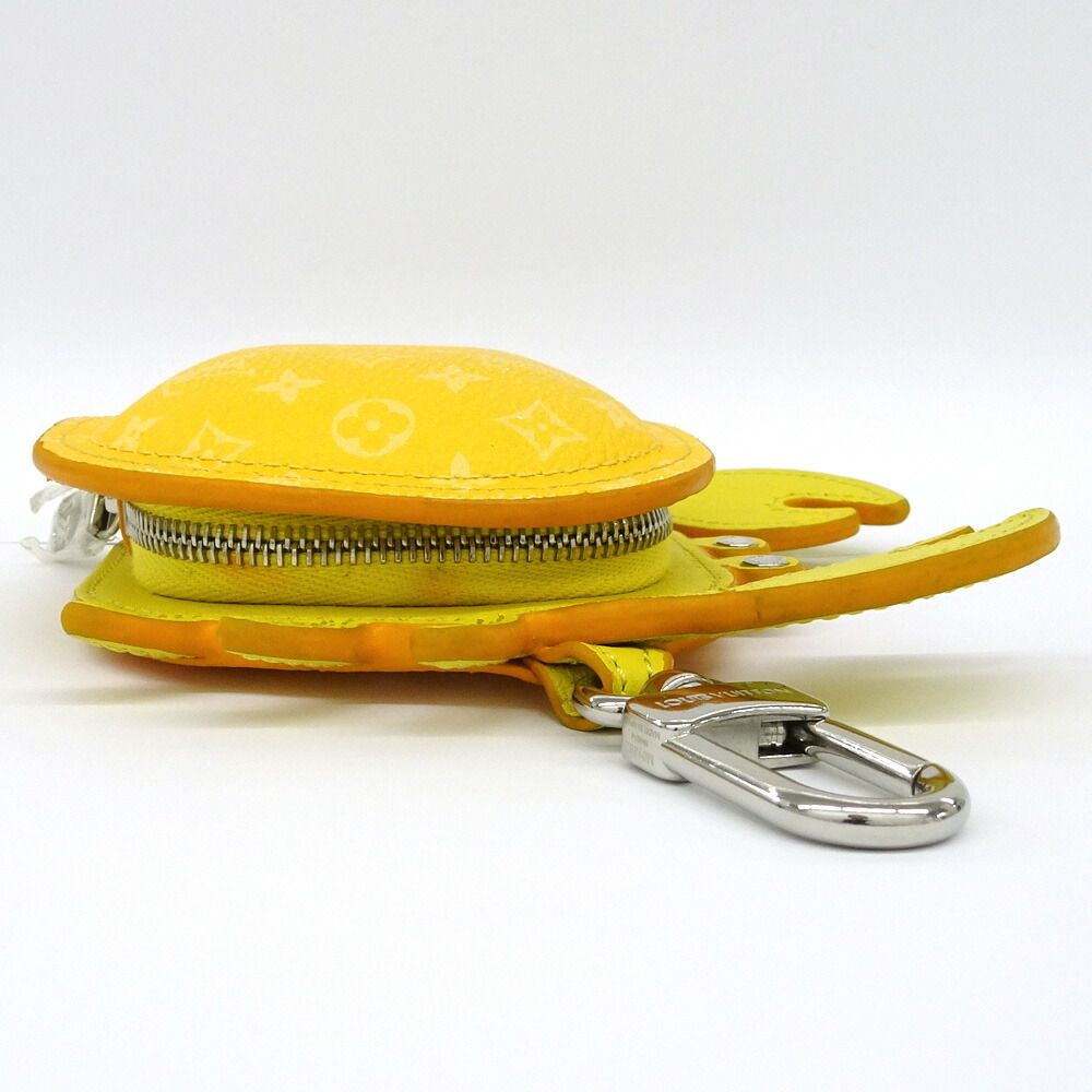 Louis Vuitton Charm Coin Case Club Crab Monogram Leather — view 4