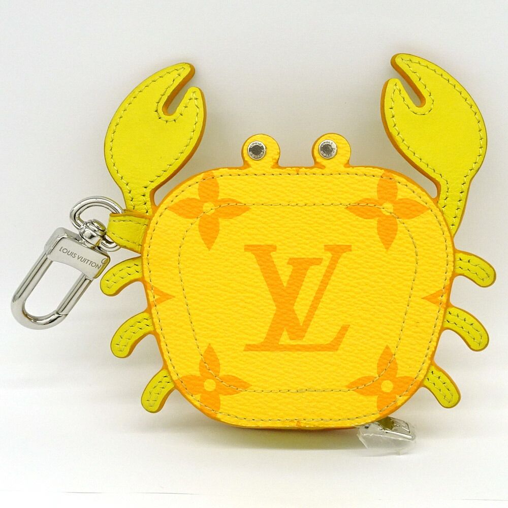 Louis Vuitton Charm Coin Case Club Crab Monogram Leather — view 3
