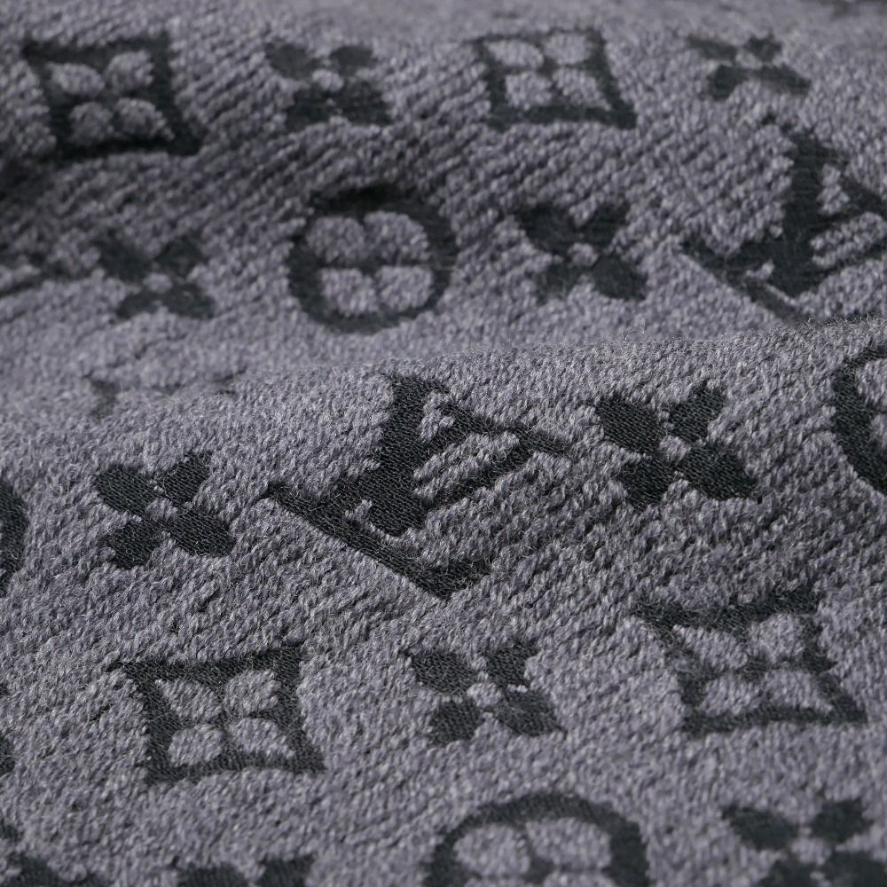 Louis Vuitton Monogram Classic Shawl Scarf Wool Fringe — view 4