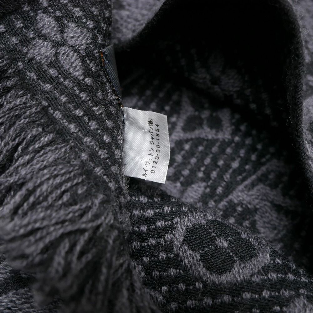 Louis Vuitton Monogram Classic Shawl Scarf Wool Fringe — view 7