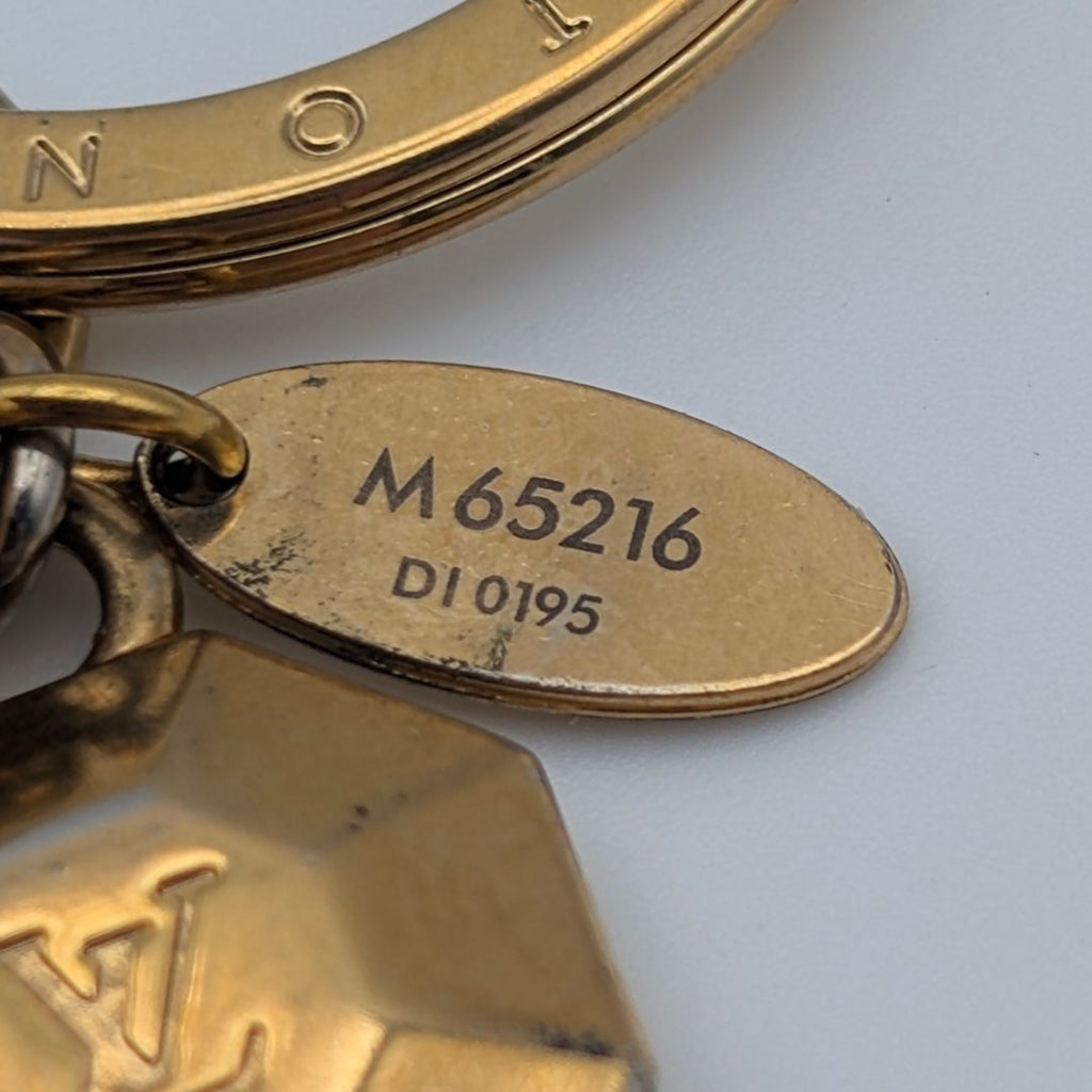 Louis Vuitton Porte Cles LV Facet Key Holder — view 8