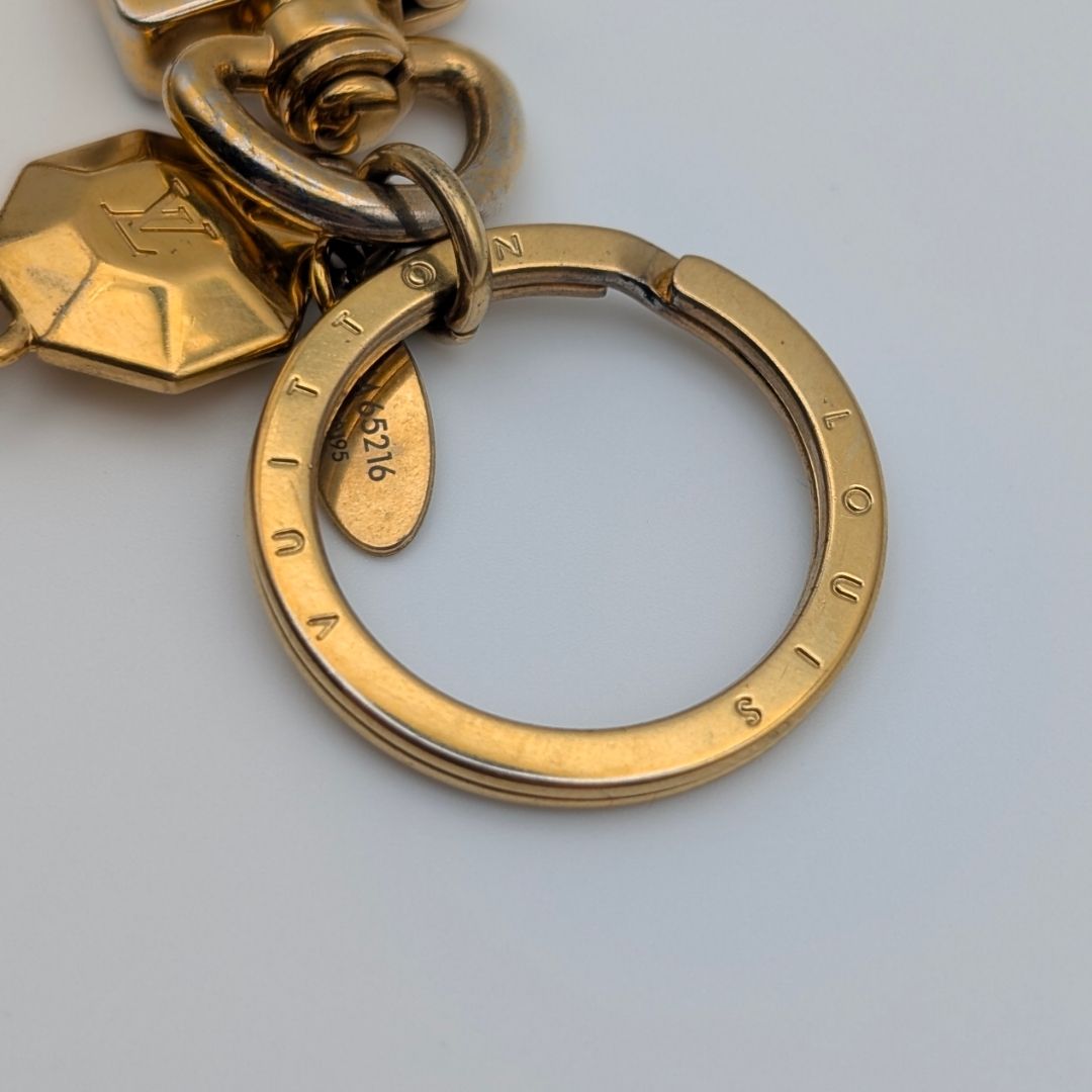 Louis Vuitton Porte Cles LV Facet Key Holder — view 6