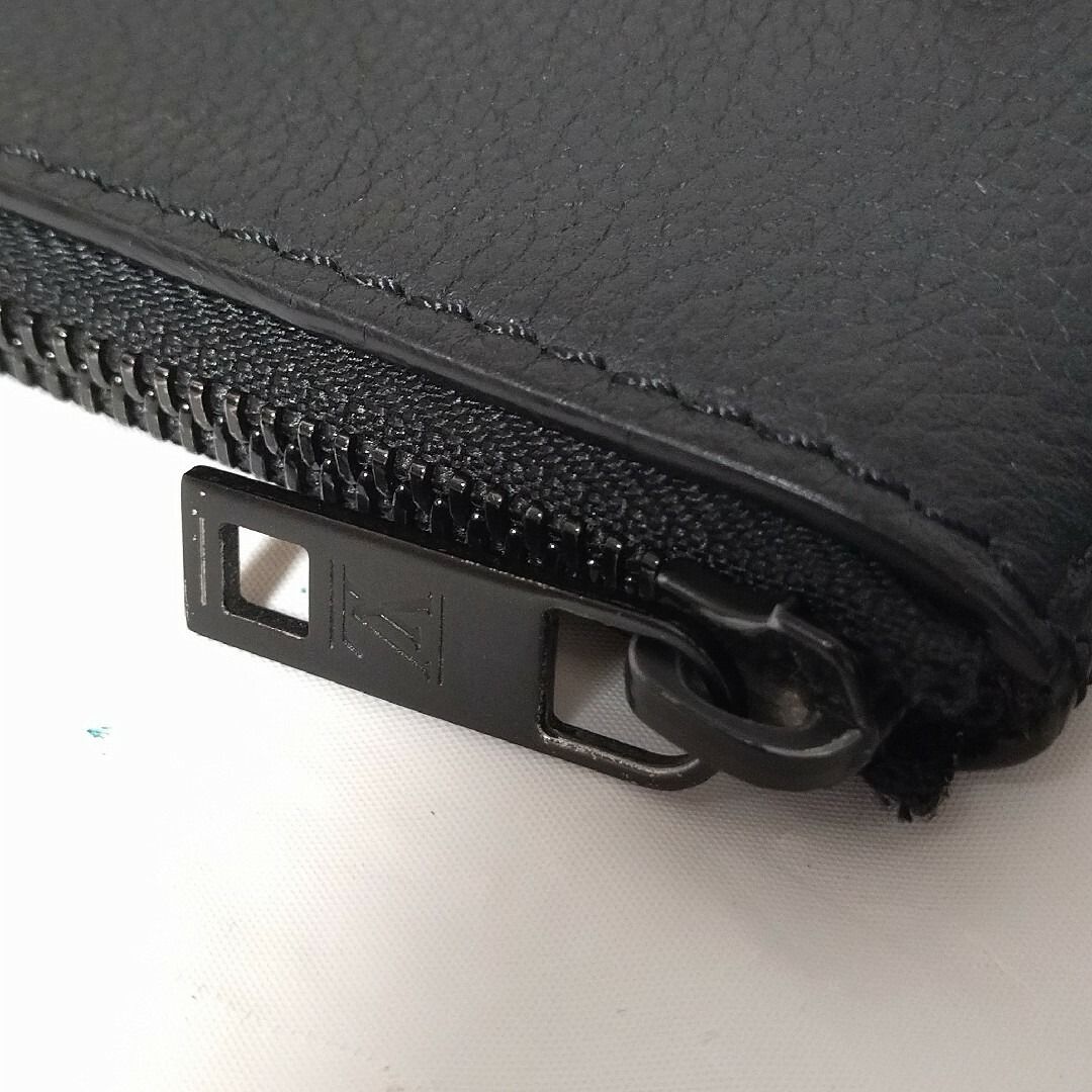 Louis Vuitton Aerogram Pochette Ipad Clutch — view 9