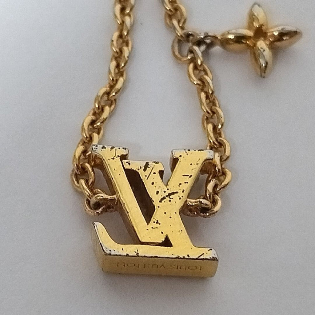 Louis Vuitton LV Iconic Gold Bracelet — view 3