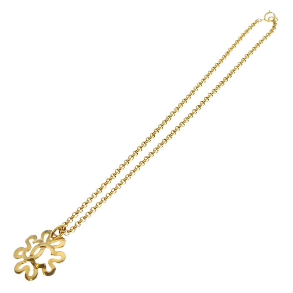 Chanel CC Logo Chain Necklace Gold — view 2