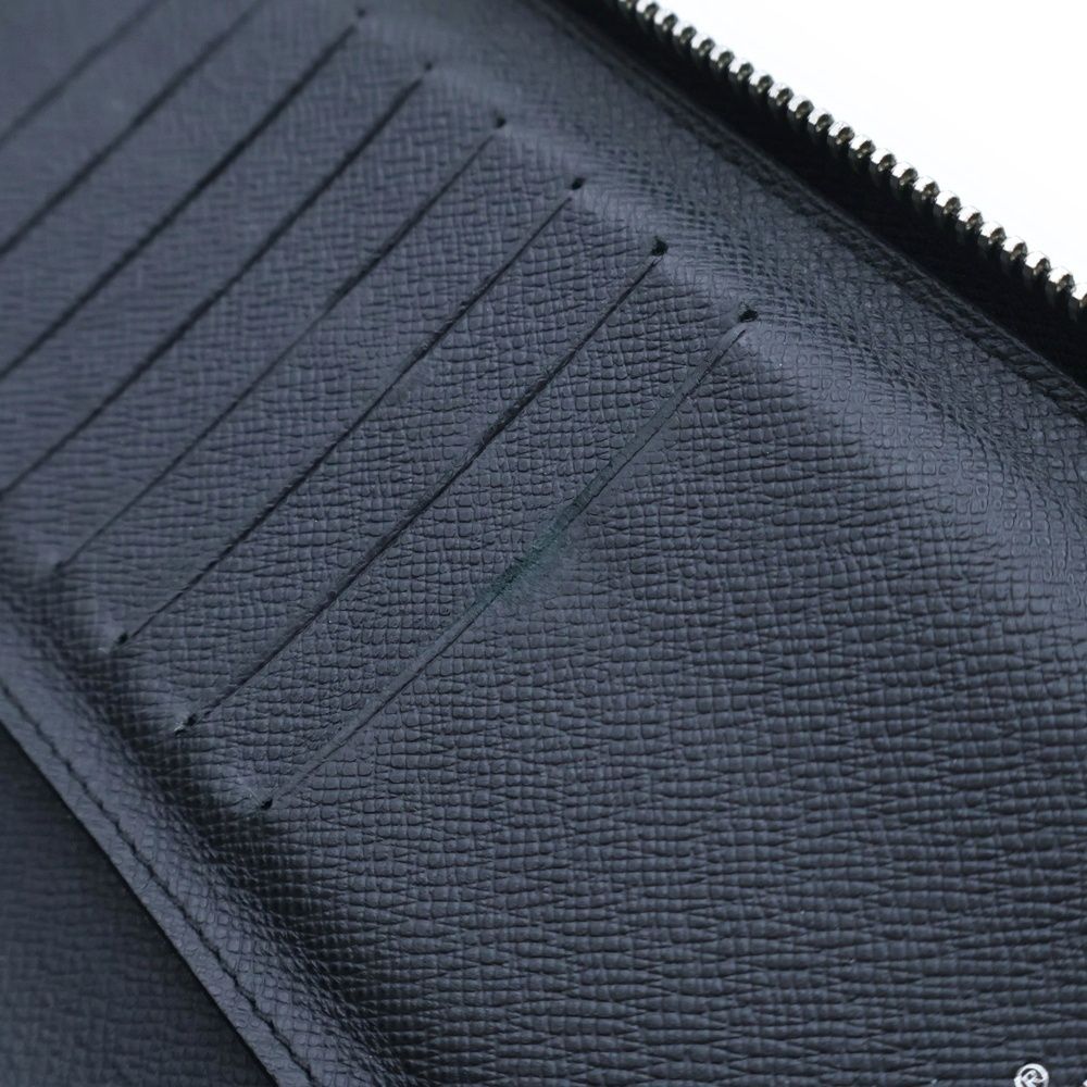 Louis Vuitton Zippy Wallet Vertical Taiga Noir Black Round — view 5