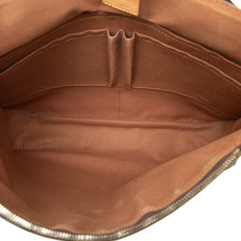 Louis Vuitton Monogram Messenger Bob le MM Shoulder Bag — view 6