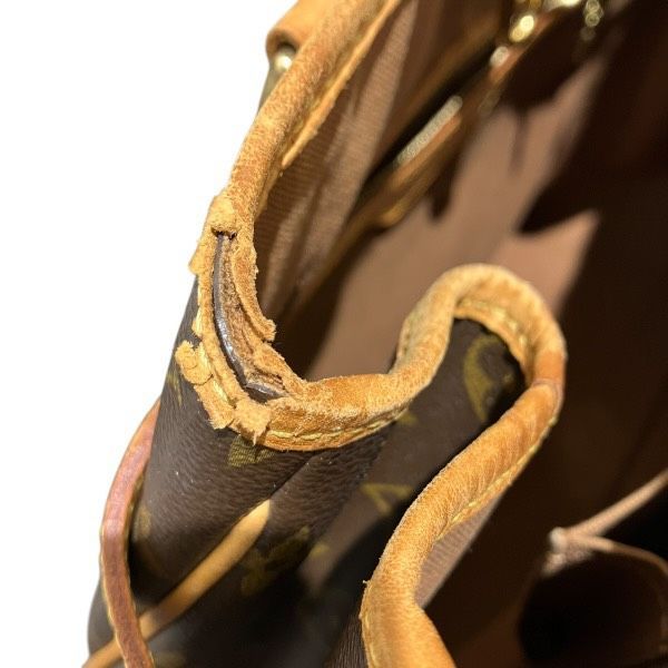 Louis Vuitton Monogram Batignolles Horizontal Tote Shoulder Bag — view 7