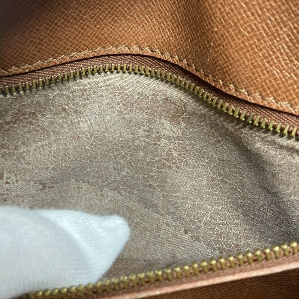 Louis Vuitton Monogram Saint Cloud GM Shoulder Bag — view 9