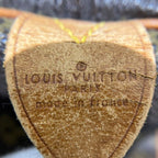 Louis Vuitton Monogram Speedy 40 Bag Handbag — view 4