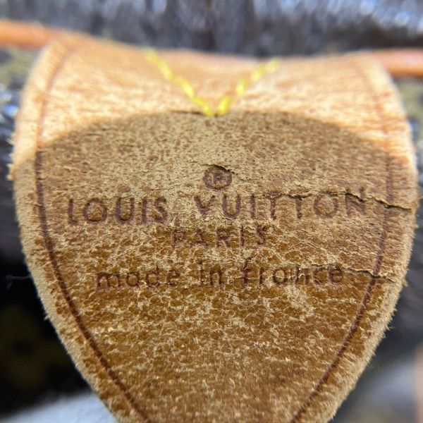 Louis Vuitton Monogram Speedy 40 Bag Handbag — view 4