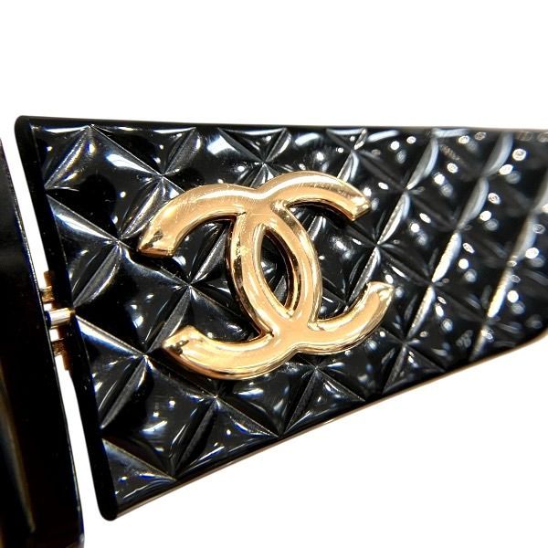 Chanel Quilted CC Logo — view 9