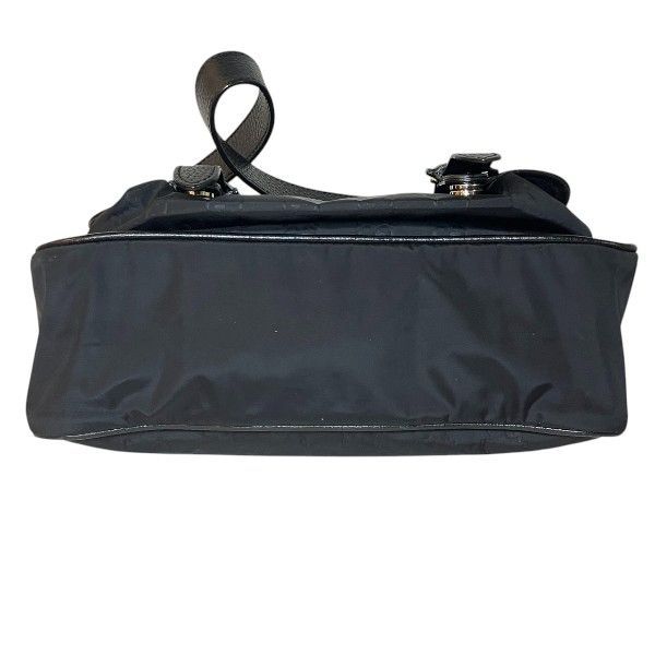 Gucci GG Nylon Black Shoulder Bag — view 3
