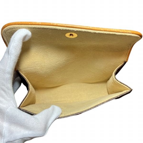 Louis Vuitton Monogram Pochette Florentine Waist Pouch — view 6