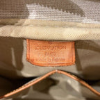 Louis Vuitton Monogram Deauville Bag Handbag — view 4