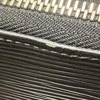 Louis Vuitton Epi Zippy Wallet — view 7