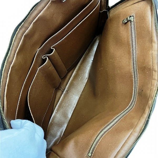 Louis Vuitton Monogram Porte Documents Voyage Bag Handbag — view 5
